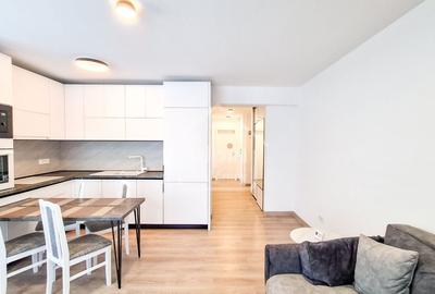 Apartament cu 3 camere decomandat, mobilat în Tractorul - 20
