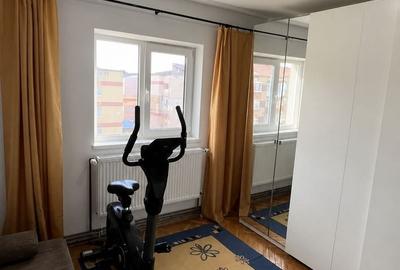 Apartament cu 3 camere decomandat, mobilat în Cetate - 3