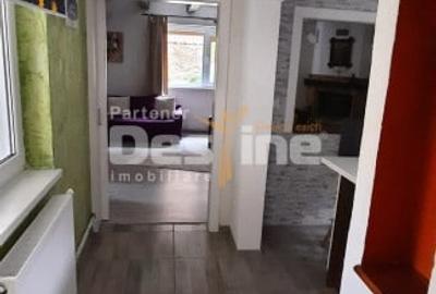 Casă individuală cu 4 camere cu Canalizare în Govăjdia - 2