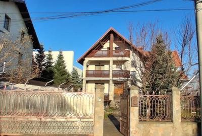 Casă cu 5 camere cu Teren 698 Mp în Albert - 3
