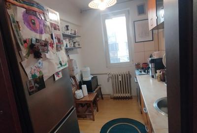 Apartament cu 2 camere semidecomandat în Berceni - 3