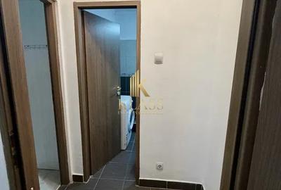 Apartament cu 3 camere semidecomandat, mobilat în P-ța Romană - 7