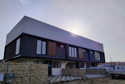 Casa tip triplex cu gradina privata si 2 locuri de parcare incluse - 14