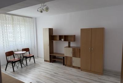 Apartament cu 2 camere decomandat în Calea Dumbrăvii - 2