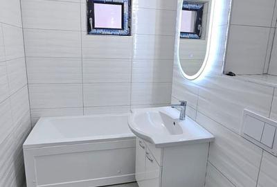 Apartament cu 4 camere decomandat în Central - 2