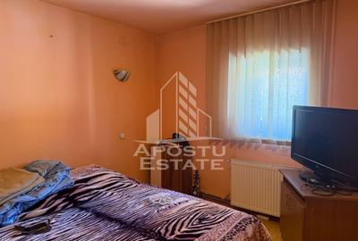 Casă individuală cu 7 camere cu Canalizare în Buziașului - 12