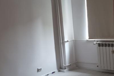 Apartament cu 3 camere decomandat în Sebastian - 12