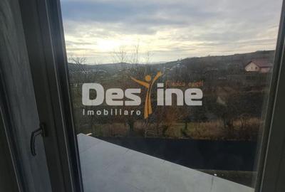 Casă cu 4 camere în Balciu - 2