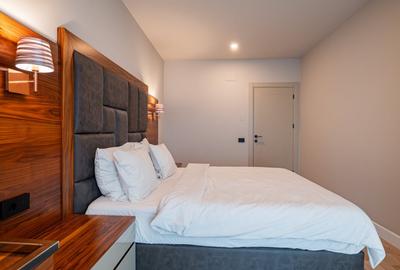 Apartament cu 3 camere semidecomandat în Tomis Nord - 17