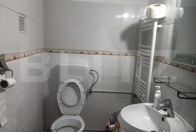 Spațiu comercial, de 40 mp, în Central - 6