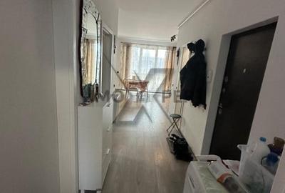Apartament cu 2 camere, et 1/4 , 58mp, cu garaj zona Regal - 3