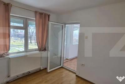 Casă cu 5 camere cu Canalizare în Copou - 4