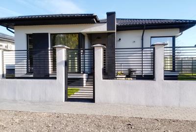 Casa 3 camere-panouri fotovoltaice 6 kw/Com.Berceni - 1