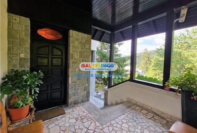 Vila superba, 9 dormitoare, pretabila pentru pensiune, Sinaia - 17