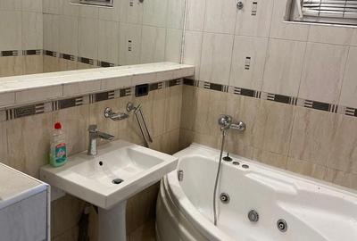 Apartament cu 4 camere decomandat în Olimpia-Stadion - 11