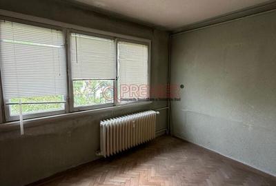 Apartament cu 3 camere în Berceni - 2