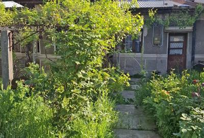 Propietar vand casa Bucurestii Noi,3 camere,140mp,deschidere 13mp,utilitati trase,teren constructie. Propietar vand casa Bucurestii Noi,3 camere,140mp,deschidere 13mp,utilitati trase,teren constructie. - 1