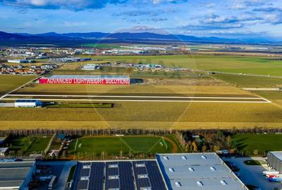 Teren agricol extravilan de 25000 mp, în IAR - 6