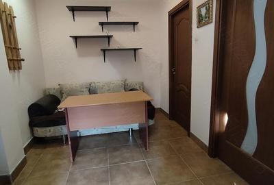 Garsonieră decomandată în Central - 6