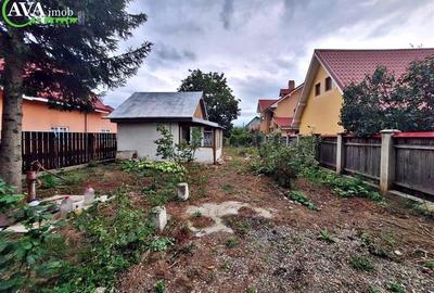 Teren 1329 mp | Casa batraneasca | Toate utilitatile, Zona Serbanesti, Bacau - 1