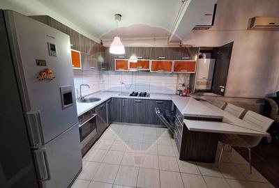 Apartament cu 3 camere de vanzare in Constanta - 6