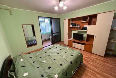 Garsonieră decomandată în Central - 5