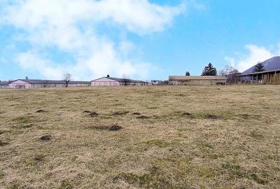 Teren de 2500 mp, în Central