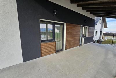 Vila Premium cu 4 camere si vedere panoramica la munti  Cristian - 6