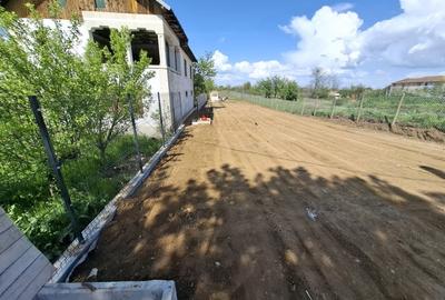 Teren Construcții intravilan de 2290 mp, în Coșoveni - 2