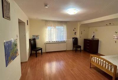 Casă cu Teren 400 Mp în Nord