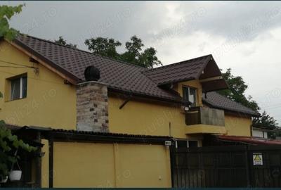 Casă individuală cu 5 camere în Central