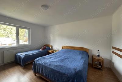 Casă cu 6 camere cu Teren 579 Mp în Central - 9