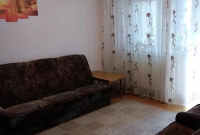 Proprietar, vand apartament 3 camere, decomandat