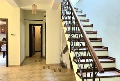 Vila cocheta P+1 cu 5 camere in zona Compozitori, mobilata si utilata! - 18