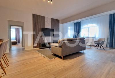Apartament cu 3 camere decomandat, mobilat în Central