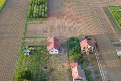 Casă cu 5 camere de vânzare - 4