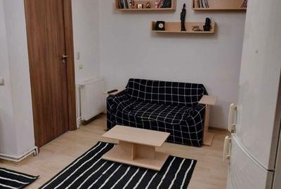 Apartament cu 2 camere decomandat în Exterior Vest