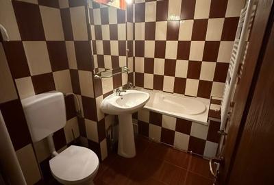Apartament cu 2 camere semidecomandat în Complex Studențesc - 3
