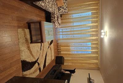 Casă cu 6 camere cu Teren 540 Mp în Central - 1