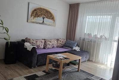 Apartament cu 2 camere decomandat în Ștefan cel Mare