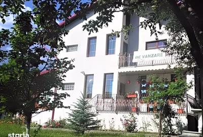 Casă cu 5 camere cu Teren 1000 Mp în Central - 8