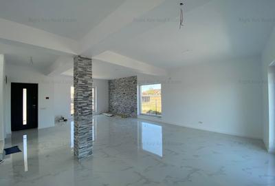 Casă individuală cu 4 camere cu Canalizare în Domnești - 2