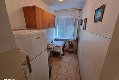 Apartament cu 2 camere în Km 4