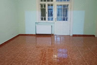 Casă cu 6 camere în Medicină - 9