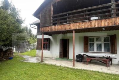 Casă cu 4 camere cu Teren 275 Mp în Central - 11