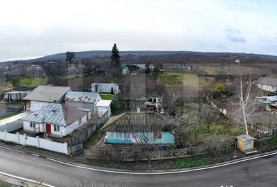 Casă cu 2 camere în Tomești - 1