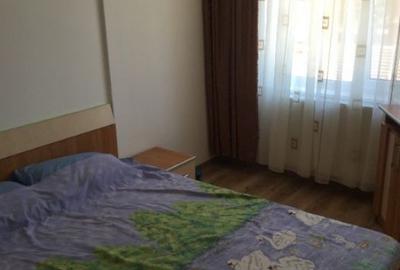 Apartament cu 3 camere semidecomandat în Dacia - 1