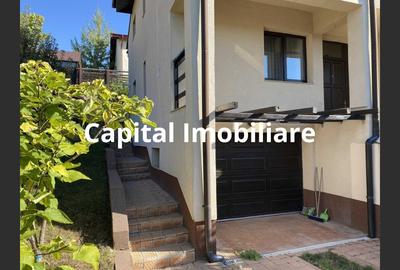 Vilă de vânzare, 9 camere, 240 mp, Bucium