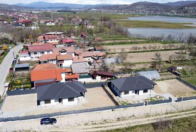 Casă individuală cu 4 camere cu Canalizare în Exterior Sud - 7