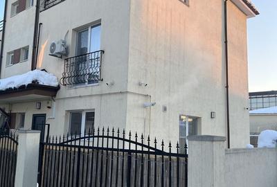 Casă cu 4 camere cu Teren 178 Mp în Central - 1